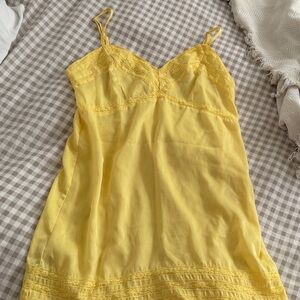 Yellow Lace Trim Women's Sleepwear